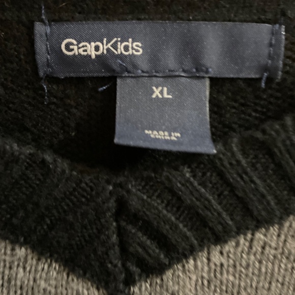 Gap Kids boys sweaters. Lot of two, both xl. - Picture 3 of 4